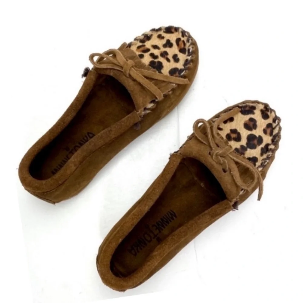 MINNETONKA Leopard Calfskin Kilty Moc Suede Moccasins Flat In Brown Size 1 Kids